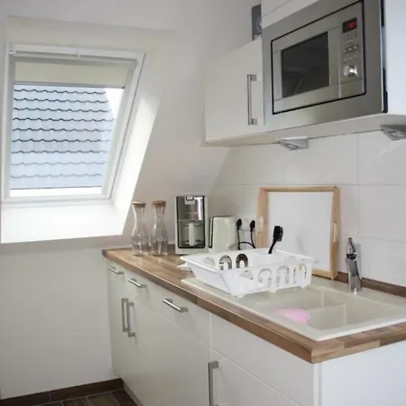 Apartmán U 12 Og - Ferienwohnung Mit Balkon Und Kamin Röbel