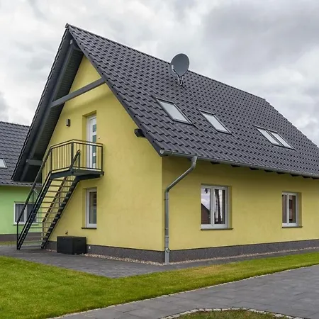 U 12 Og - Ferienwohnung Mit Balkon Und Kamin *